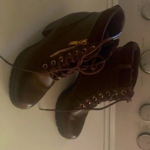 Worn only one time probably